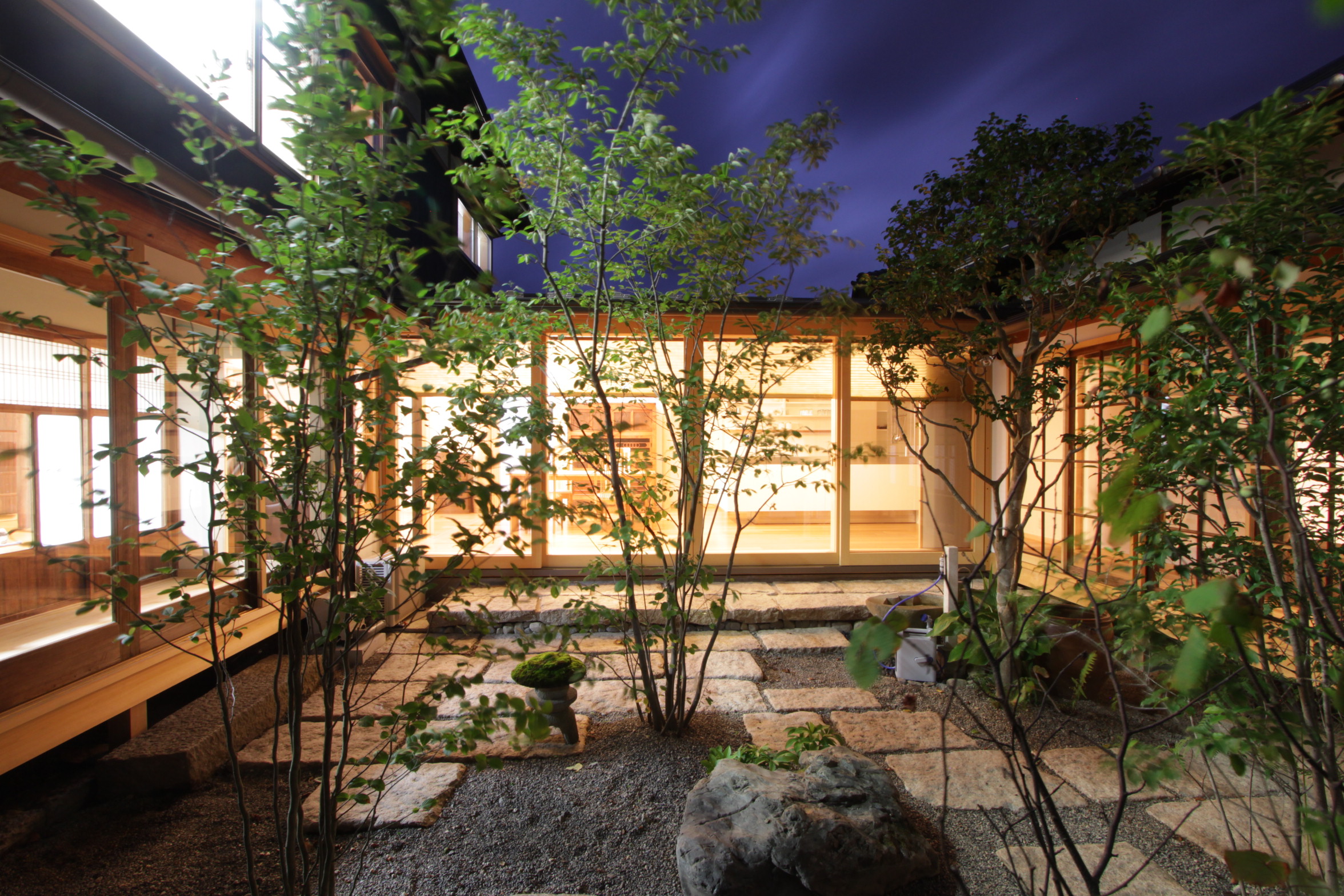 中庭のある家名古屋・尾張・三河・知多の新築・宅地分譲住宅・不動産は玉善