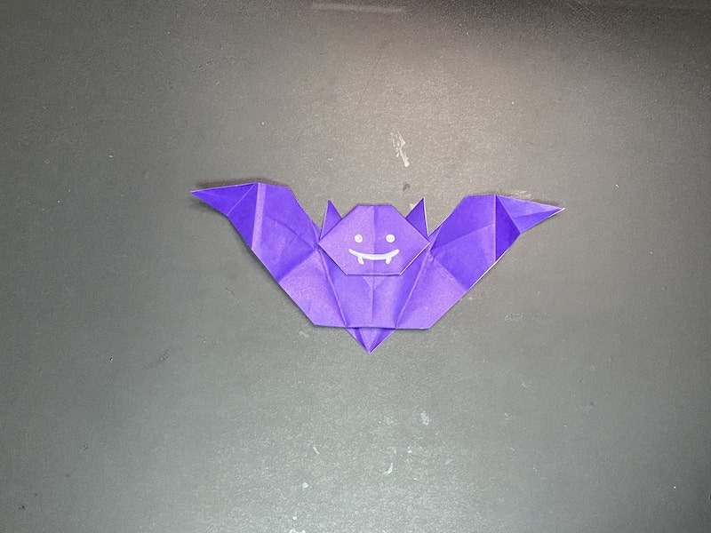 🎃ハロウィン☆メダル👻☘️折り紙💕切り紙😊折り紙 おりがみ origamiプレゼント壁飾りペーパークラフトトーヨーおりがみ友禅和紙結婚式折り紙大好きナイス折り紙折り紙かわいい折り紙おしゃれハンドメイド折り紙アート折り紙女子折り紙