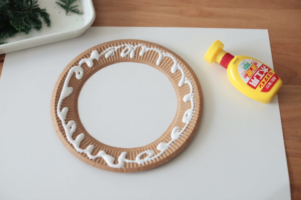 簡単工作42選 100均グッズで作ってみよう！ 親子で取り組む工作アイデアキッズイベントニュース子供向けイベント企画、キッズワークショップ運営株式会社ピコトン