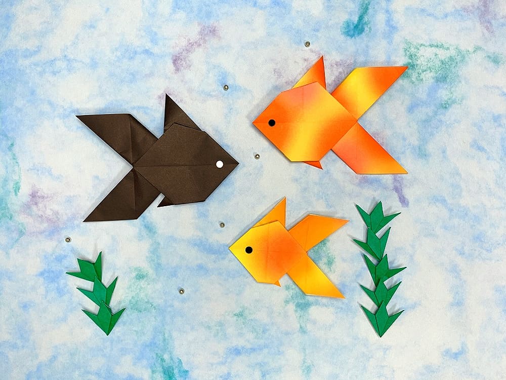金魚の折り紙簡単に3歳児の子どもと作った平面の折り方作り方をご紹介│子供と楽しむ折り紙・工作