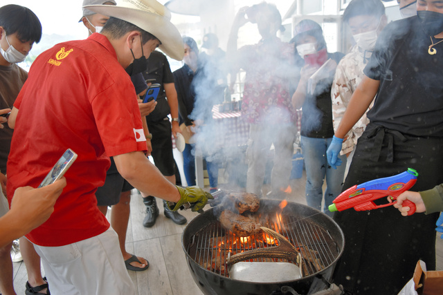 エンタメ 「ヒロミが語る中居正広とのBBQパーティーの真相と恐怖感とは？」ヒロミ,中居正広,BBQパーティー - YouTube