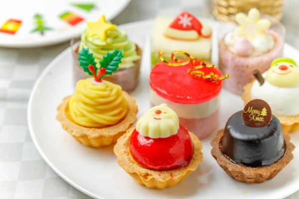 サンタが来た！なめらかベイクドチーズケーキレシピ森永乳業の乳でひろがる！アイデアレシピ森永乳業株式会社