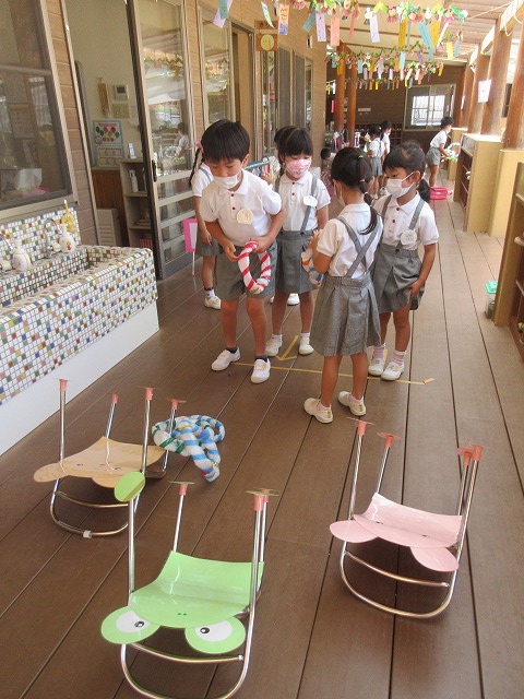 16 件の「縁日ごっこ」や「お祭り ゲーム」のアイデアを見つけましょう夏祭り 飾り付け、縁日、夏祭り 屋台 など