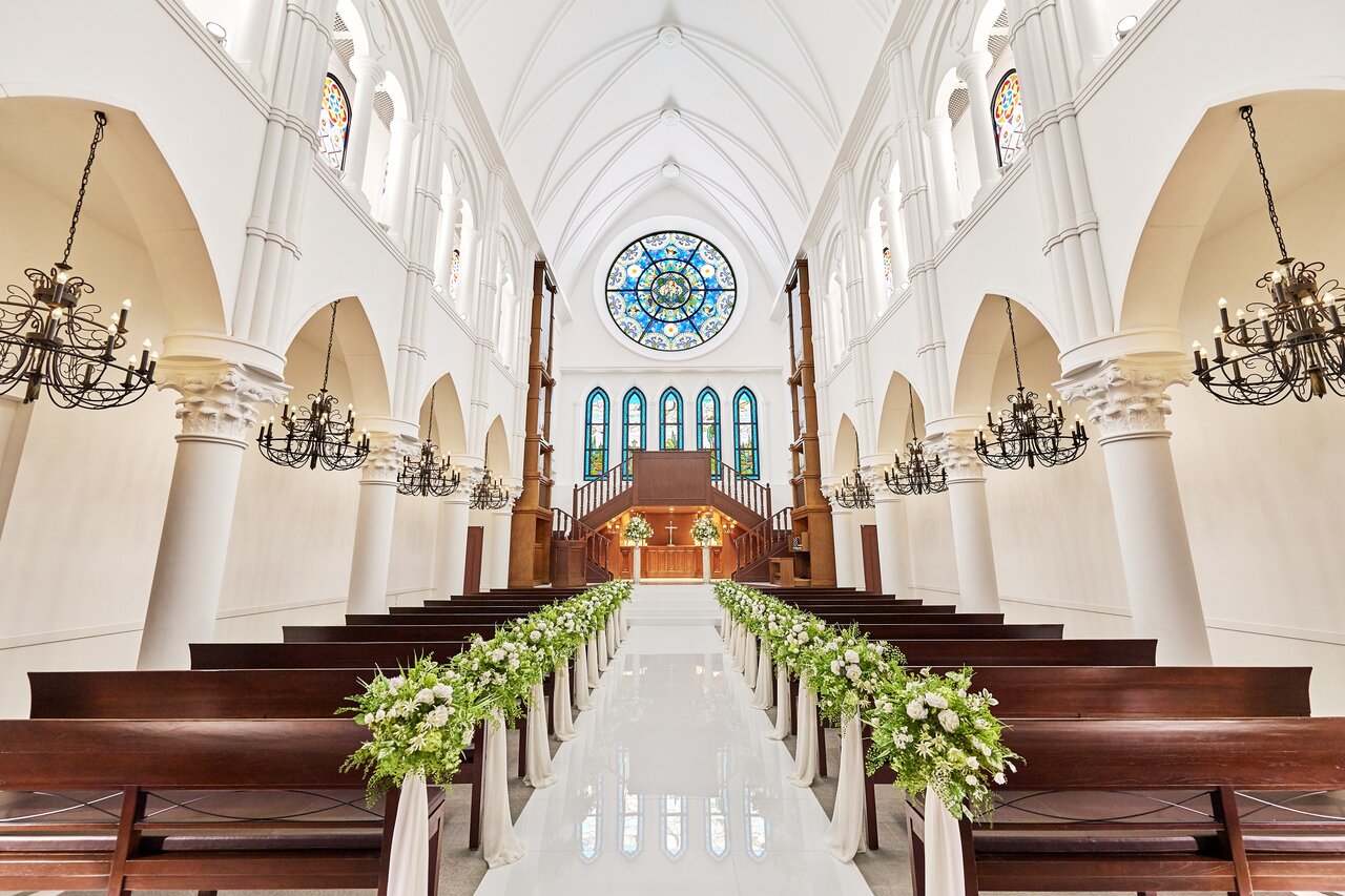 ホワイトチャペルで結婚式 - みんなのウェディング