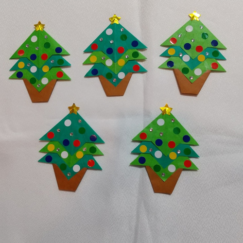 特集企画 子どもと作る！折り紙でかわいい手作りクリスマス飾り ASOPPA！レシピ - あそっぱ