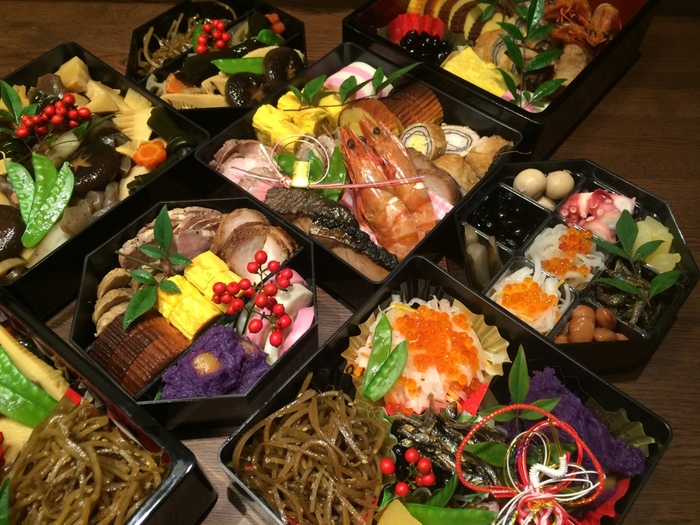 大晦日には何を食べる？定番の食べ物や文化を紹介 - お役立ち情報シェフくるマガジン