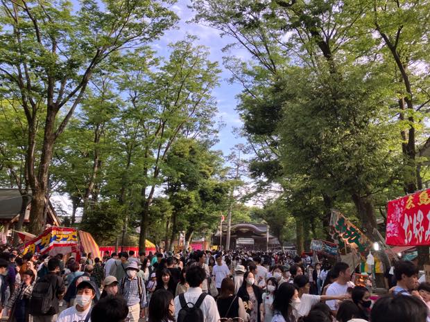 大國魂神社で「大國魂神社 くらやみ祭 2025」が4 30 水 〜5 6 火 まで開催！ 屋台・出店・交通規制・駐車場など猫の道案内