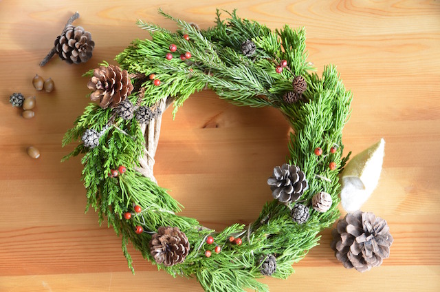 ハンドメイドレシピまとめ厳選23アイテム！手作りで簡単 クリスマスリースとオーナメント、くつ下をハンドメイドクロバー株式会社