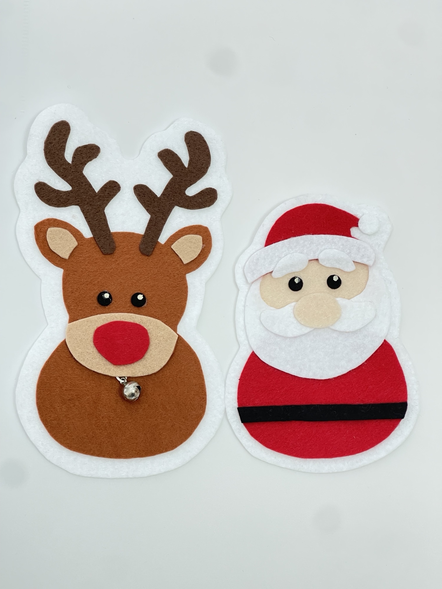 手編みのサンタブーツブローチ』毛糸のミニニット靴アクセサリー 手作りクリスマスホーリー付 編み物 ハンドメイド ブローチ *Shastadaisy*ROOM 通販 16597677Creema クリーマ