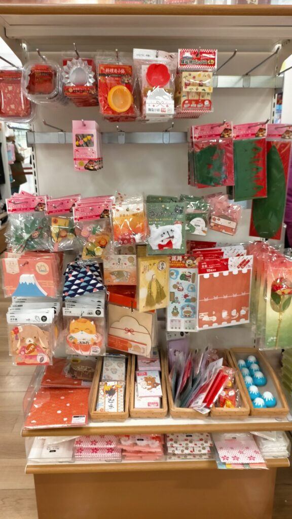 しめ縄 ハンドメイド お正月 正月準備 セリアの正月飾りをアレンジしてしめ縄飾りを