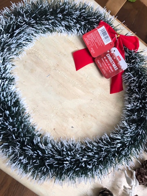クリスマスリースDAISOの輪