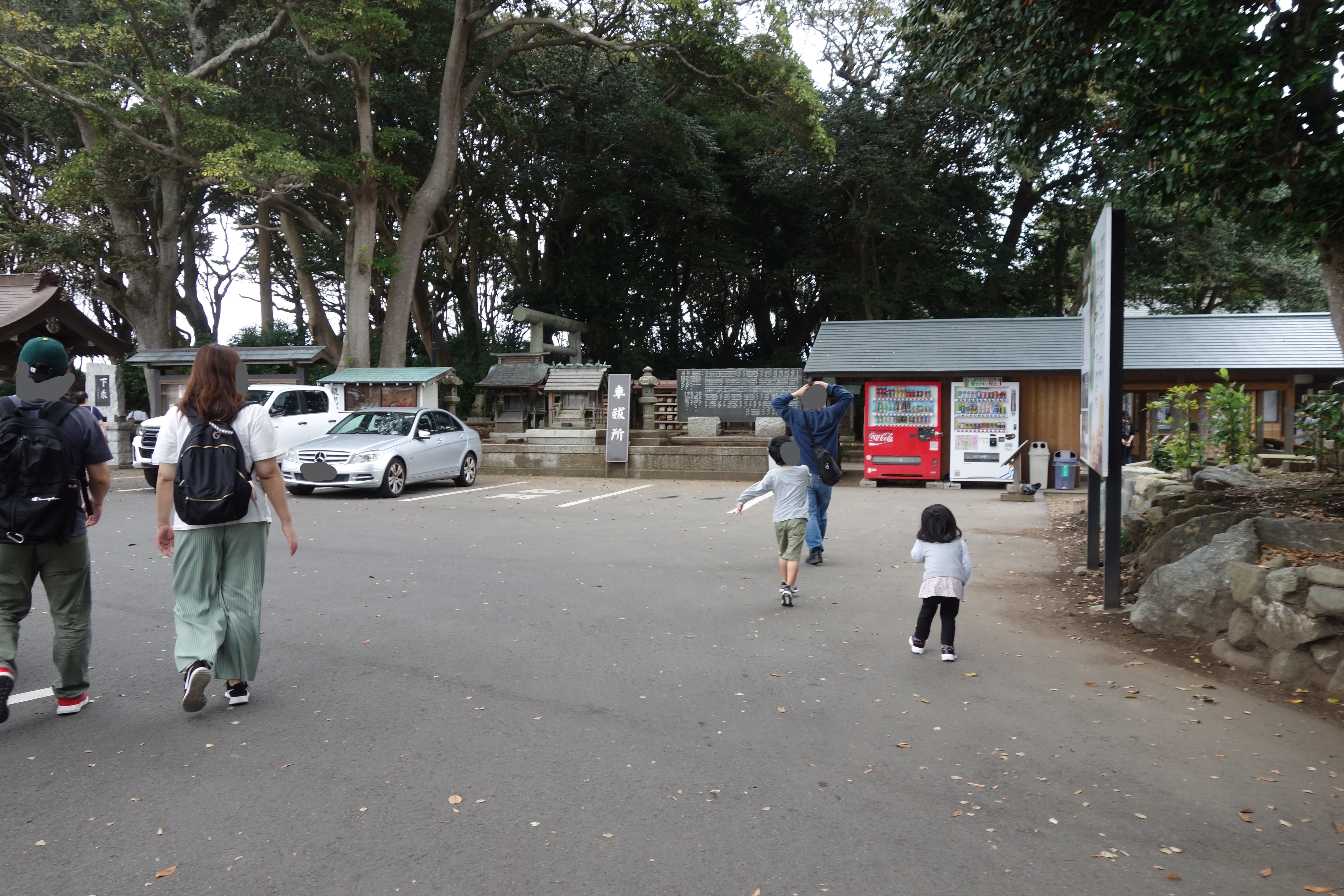宝くじの高額当選が出ると噂の酒列磯前神社幸運の亀さんの写真素材104788803- PIXTA