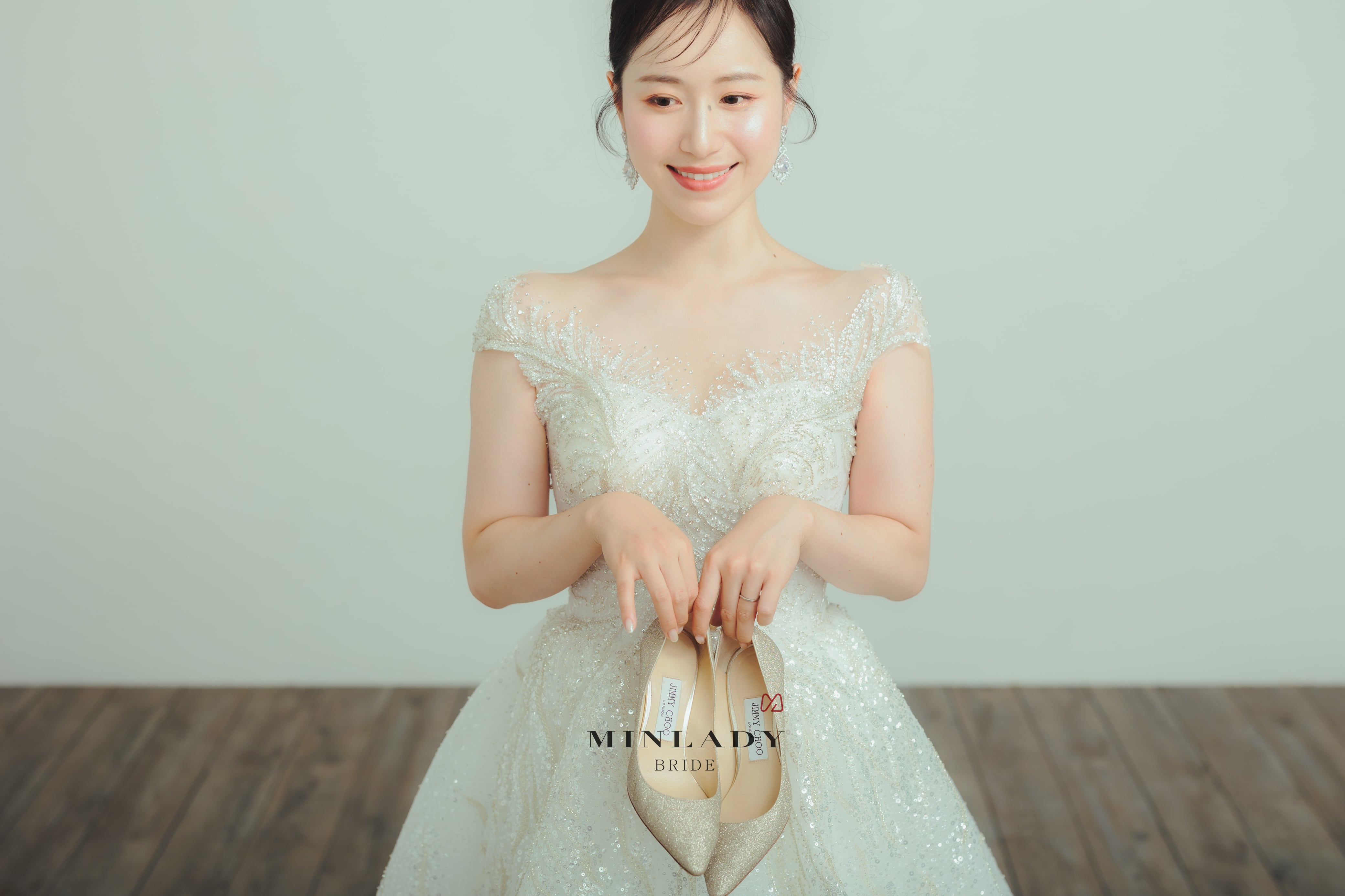 ウェディングドレス一覧大阪でウェディングドレスのレンタル 阪急ウェディングドレスサロン 公式