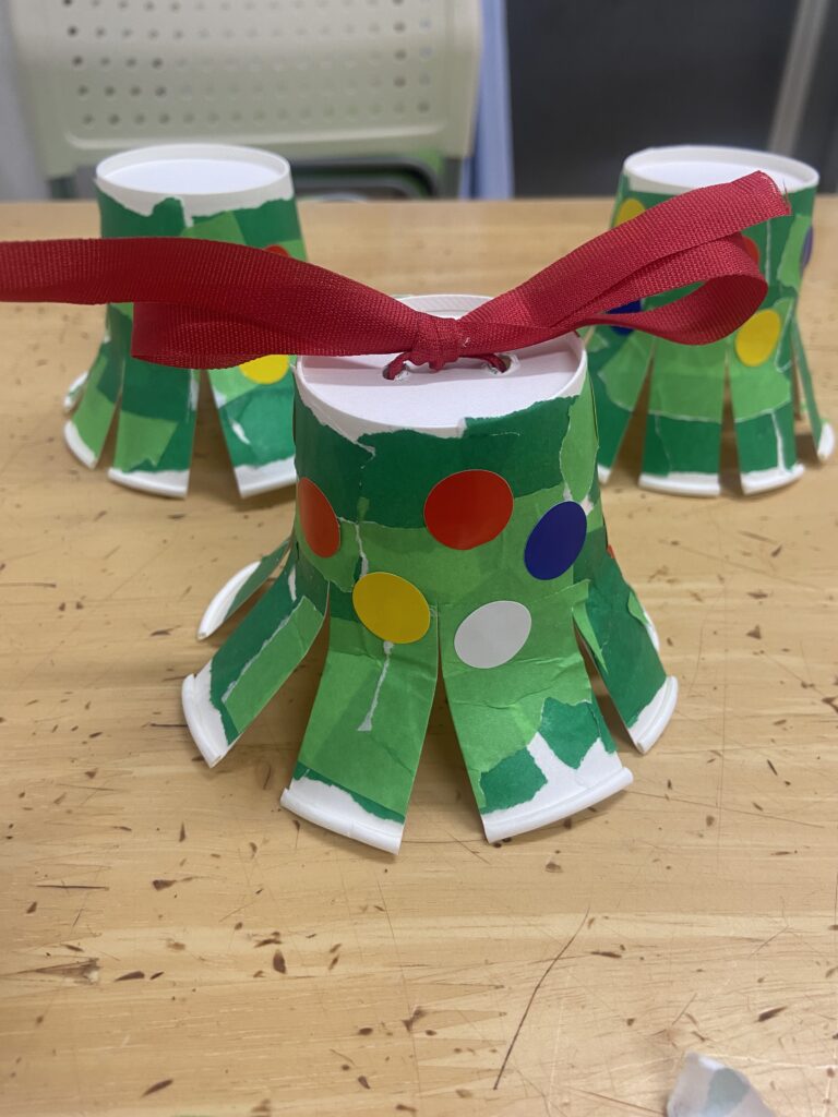 クリスマスツリーを手作りで簡単に子供でも工作できる作り方！ココシレル