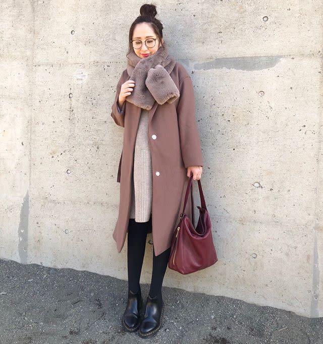 初詣にぴったり！太って見えない「白のダウンコート」コーデ６選CLASSY. クラッシィ