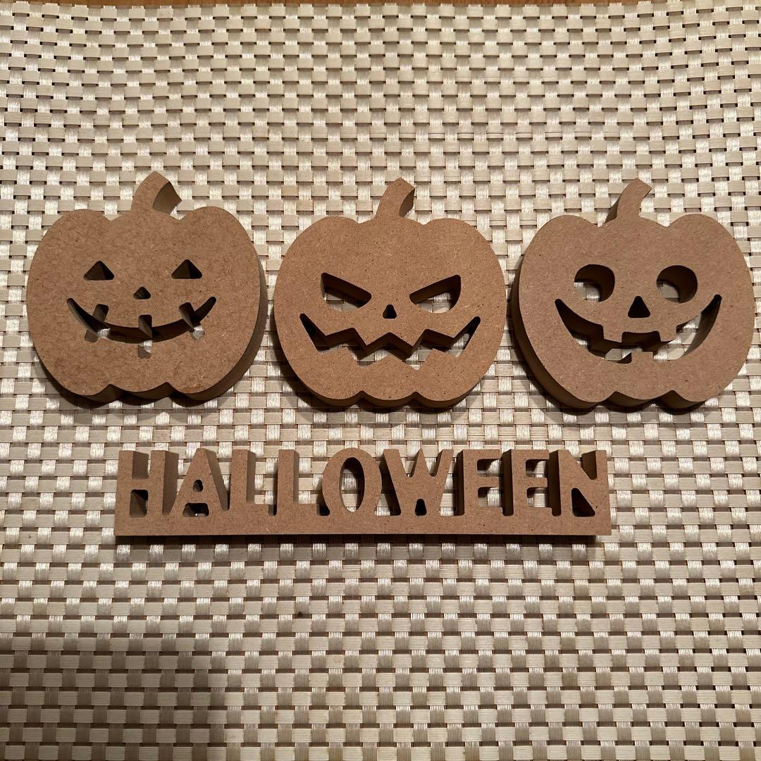 Huwena 36個 ハロウィン木製オーナメント 木用 ヴィンテージ ハロウィンオーナメント 木製 ハロウィン 吊り下げ装飾 パンプキン 魔女 黒猫木の切り抜き ロープ付き ホームパーティーの装飾用魔女の帽子 の評判・口コミわたしと、暮らし