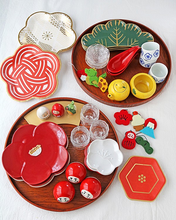 100均で揃う正月グッズ13選！テーブルコーディネートを紹介 - 株式会社ワッツ