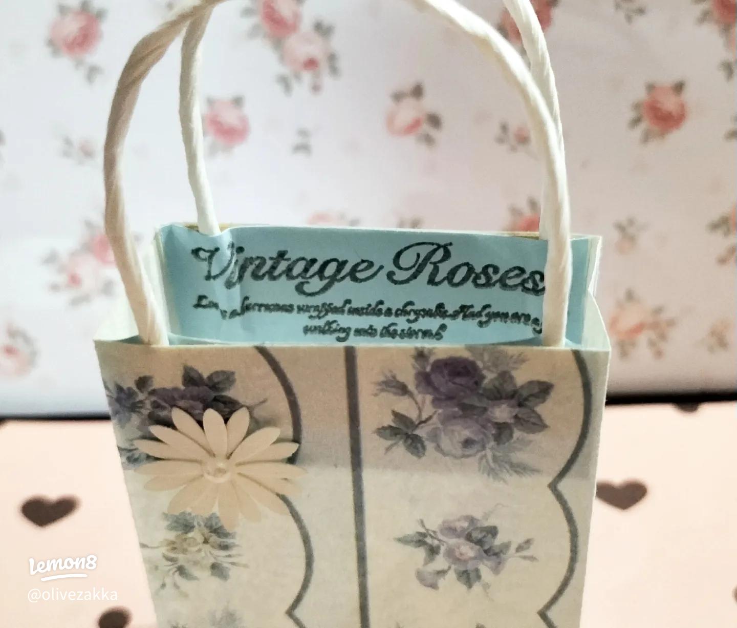 手書き名入れ無料扇子 女性 レディース 紙箱入り 送料無料 扇子袋セット ここん 母の日 敬老の日 誕生日 名前入り プレゼント by 結納屋長生堂