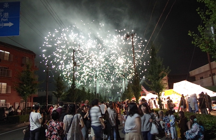 おかげん祭市民花火大会 愛媛県西条市三津屋西条異景 西条祭り・愛媛県西条市