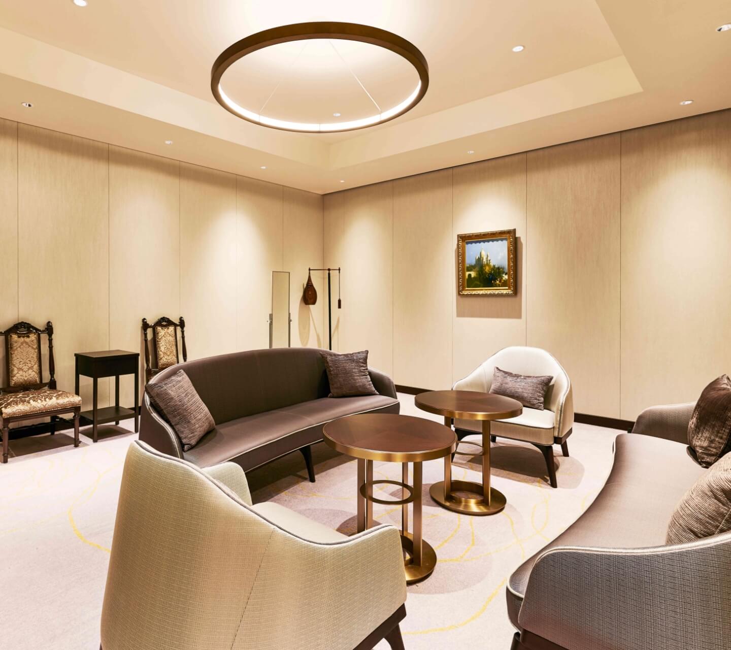 結婚式の親族控室は必要？おもてなし用に置いておくアイテム集花嫁ノート