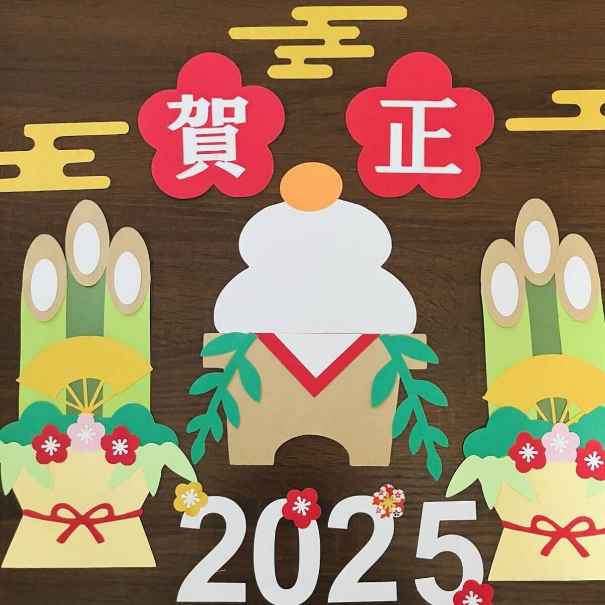 お正月飾りの手作り遊びまとめ集〜門松やしめ縄、獅子舞や鏡餅など製作遊びが大集合！〜保育と遊びのプラットフォーム ほいくる