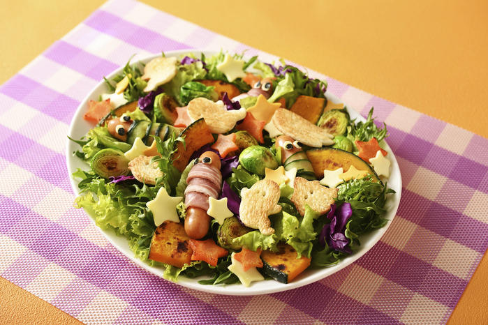 かぼちゃと紫キャベツのハロウィンサラダ