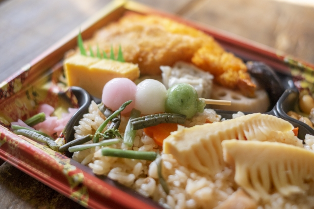 300人に聞いた 全体の半数が『お花見に料理は欠かせない』と回答！お花見にピッタリだと思う食べ物ランキングを公開株式会社 橋本商会のプレスリリース