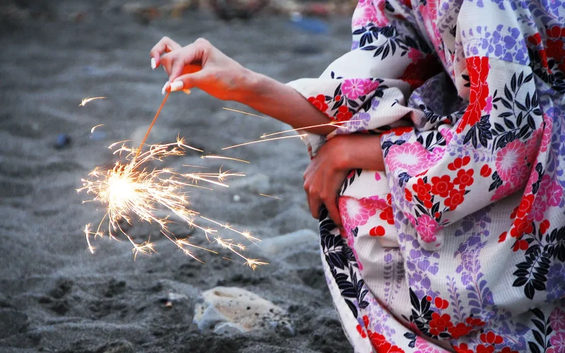 Preime 花火 手持ち花火 セット 80％煙カット インスタ 映え 手持ち 送料無料 高評価 12時迄のご入金確認で当日配送※例外あり : ThePerfect Sports - 通販 - Yahoo!ショッピング