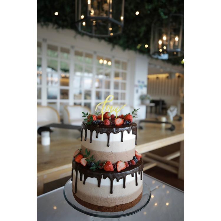 ウェディングケーキトッパー 通販 ケーキトッパー 結婚式 ケーキ トッパー ウェディング ブライダル Love 筆記体 文字 木製 ナチュラルウェディングケーキ用 飾り 披露宴 パーティー 前撮り 撮影小物 誕生日 二次会 2次会 パーティー用品 製菓器具 ウェディングケーキ