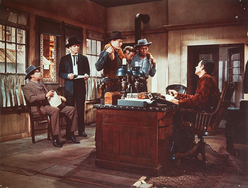 1449<strong>○ ジョン・フォード 「<font color=peru>荒野の決闘いとしのクレメンタイン < font>」４６年 米 < strong>1947 08 ２０世紀フォックス＝セントラル<strong>○ ジョン・スタージェス 「<fontcolor=peru>ＯＫ牧場の決斗< font>」５７