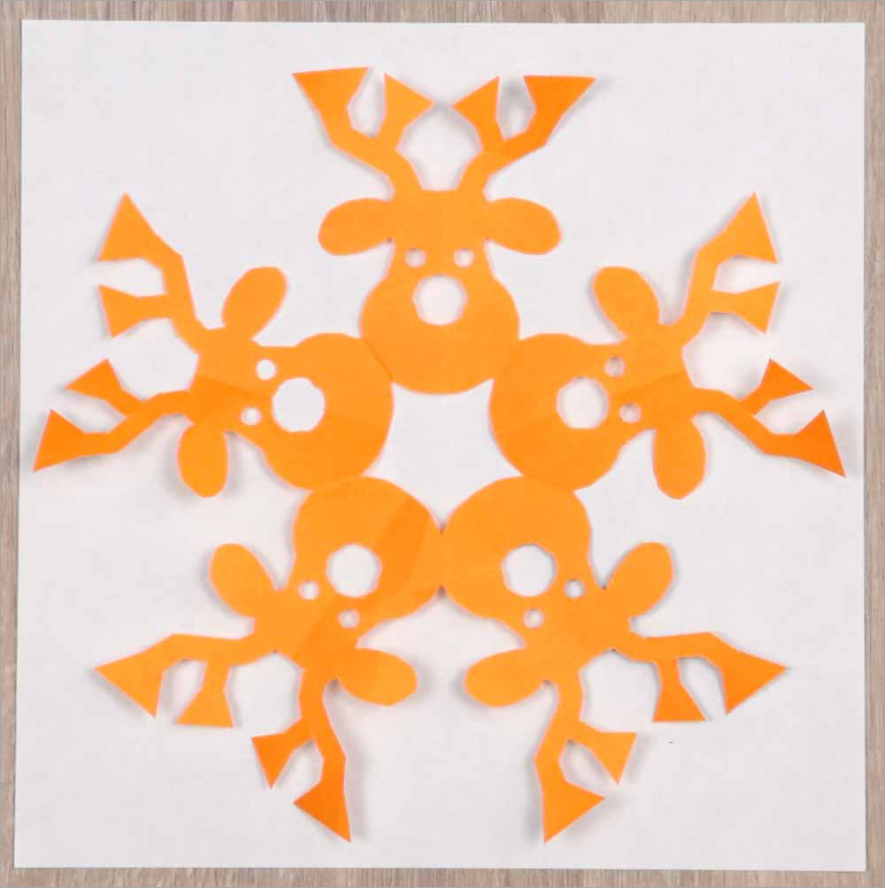 クリスマス折り紙 切り絵 Origami折り紙１枚でサクッと１分で簡単に可愛く作成！オーナメントにも
