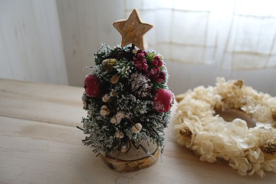 シミュレートされたミニクリスマスツリーの装飾、1.2m 1.5m 1.8m 2.1