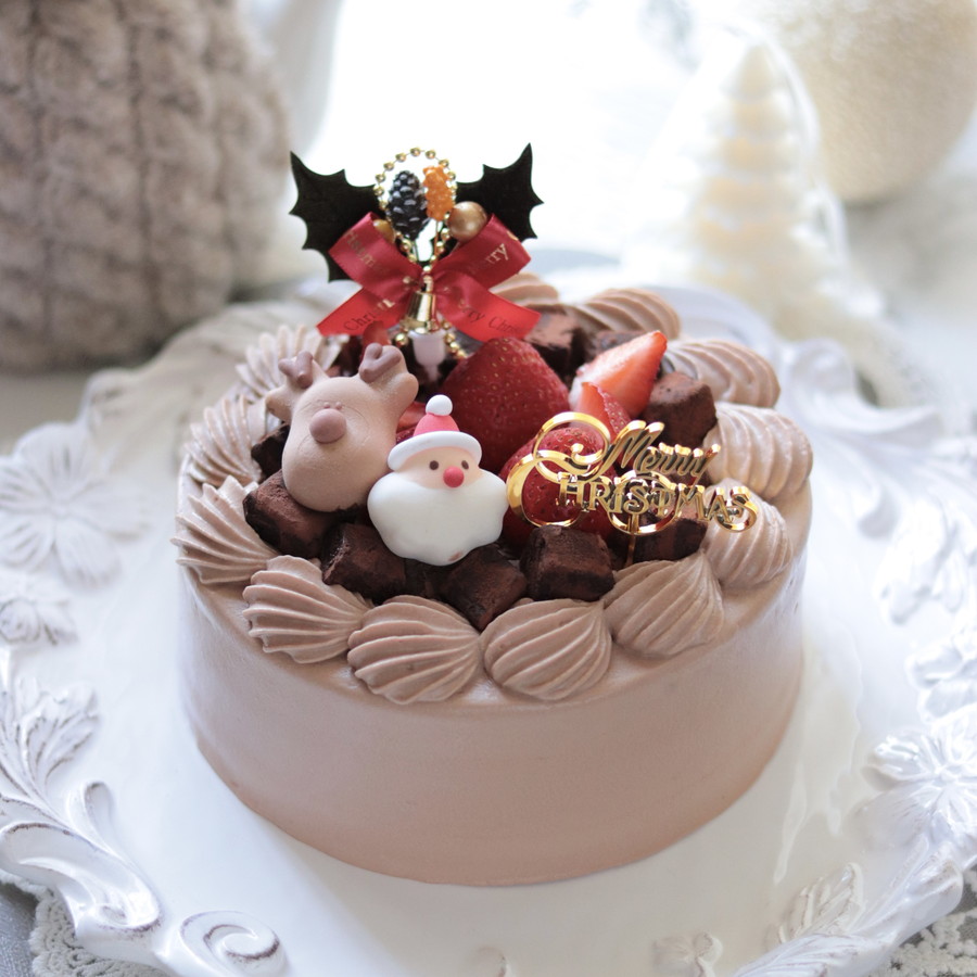 市販のスポンジで手作りクリスマスケーキデコレーションからはじめよう