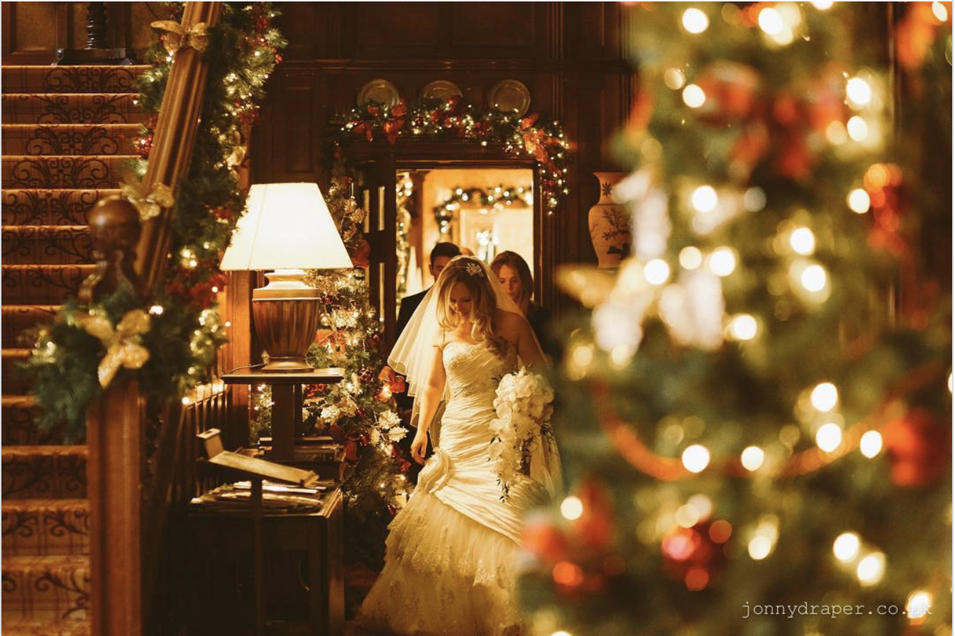 クリスマスウェディング 演出例公式 南蔵王・聖ペトロ教会福山市のチャペル結婚式場