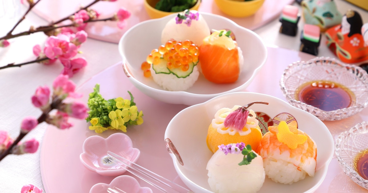 愛知県から発信✨子育て情報→ @coop_aichi, 🏠おうちで楽しむ🍽, ＼🌸ひなまつりメニュー8選🌸 ,華やかでかわいらしい春のお祭りといえば、ひな祭りですね。, 主役の女の子たちはもちろん、ひな人形やご馳走を用意する,ママパパにとっても嬉しい行事のひとつ。, 家族みんなでお祝いしたり、お友達を呼んだり、, 計画を立てるのもワクワクと楽しいものです。,