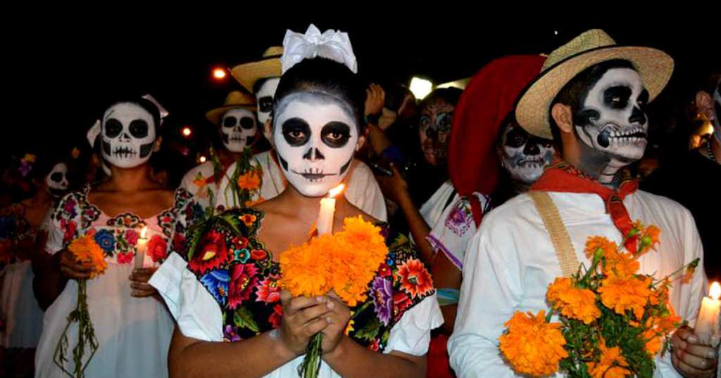 ガイコツ祭り メキシコ最大の祭り死者の日パレードが最高すぎて感動した