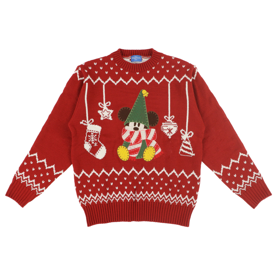 実は実は！香港ディズニーに来ています🥰🎄🎅🇭🇰 クリスマスの香港ディズニーに来るのは 今回が初めて！！！！ クリスマス限定のショーにフード、クリスマスコスチュームのキャラクターなどなど 日本よりもかなり豪華で びっくりしてるよ🤣✨✨✨ 写真はエントランスで