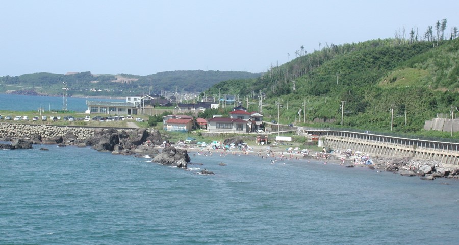 磯遊び！つかみ捕り！駅チカビーチに海上花火 今、東伊豆がアツい！ 熱川・稲取 の海水浴場＆花火大会情報まとめくふうロコしずおか