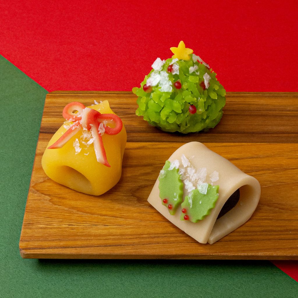 クリスマス上生を販売いたします。小江戸川越・菓匠右門こだわりの手作業で創りあげたお菓子・芋おこわ