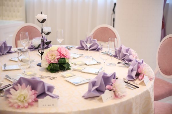 キャメロットヒルズ09 テーブルナプキンの折り方ご紹介 『タキシード』 埼玉結婚式場