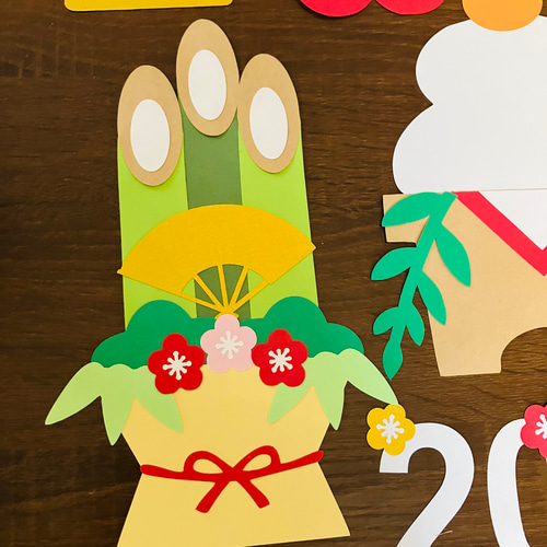 みんなの冬の製作壁面アイデア〜お正月から春にかけて楽しめそうな作品壁面大集合！〜保育と遊びのプラットフォーム ほいくる