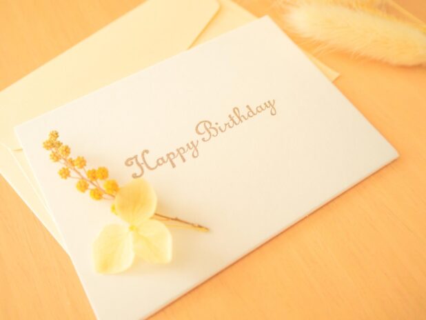 誕生日 飾り レターバナー おしゃれ HAPPY BIRTHDAY セット ウッドバナー 飾り付け 木製 高さ10cm フォトブース : 家具・木製品はーとぼっくす工房 - 通販 - Yahoo!ショッピング