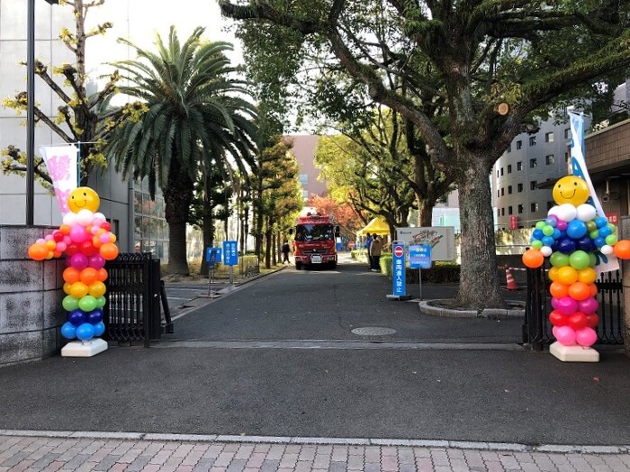 文化祭・学園祭をロール紙で装飾紙販売のロール紙屋