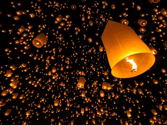 人生で一度は見たい！ 「コムローイ」ランタン祭りを100％楽しむ攻略法ちゃんみの備忘録