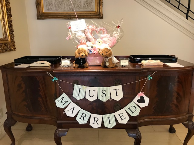 16 件の「受付」のアイデアを今すぐ保存結婚式 受付、ウェルカムスペース 手作り、結婚式 アイディア など