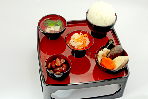 仏具 仏膳椀 黒内朱 5.5寸 霊供膳・供養膳・精進料理・お盆・お彼岸・命日・祥月命日・一周忌 －ひるた仏具店