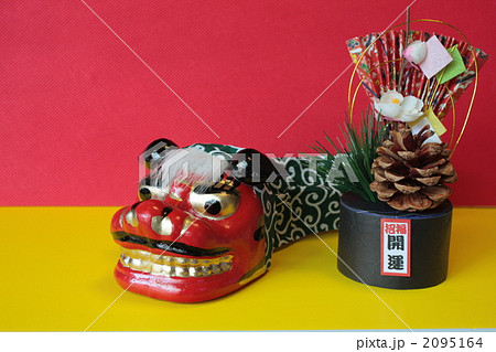 松ぼっくり お正月飾りハンドメイド - メルカリ