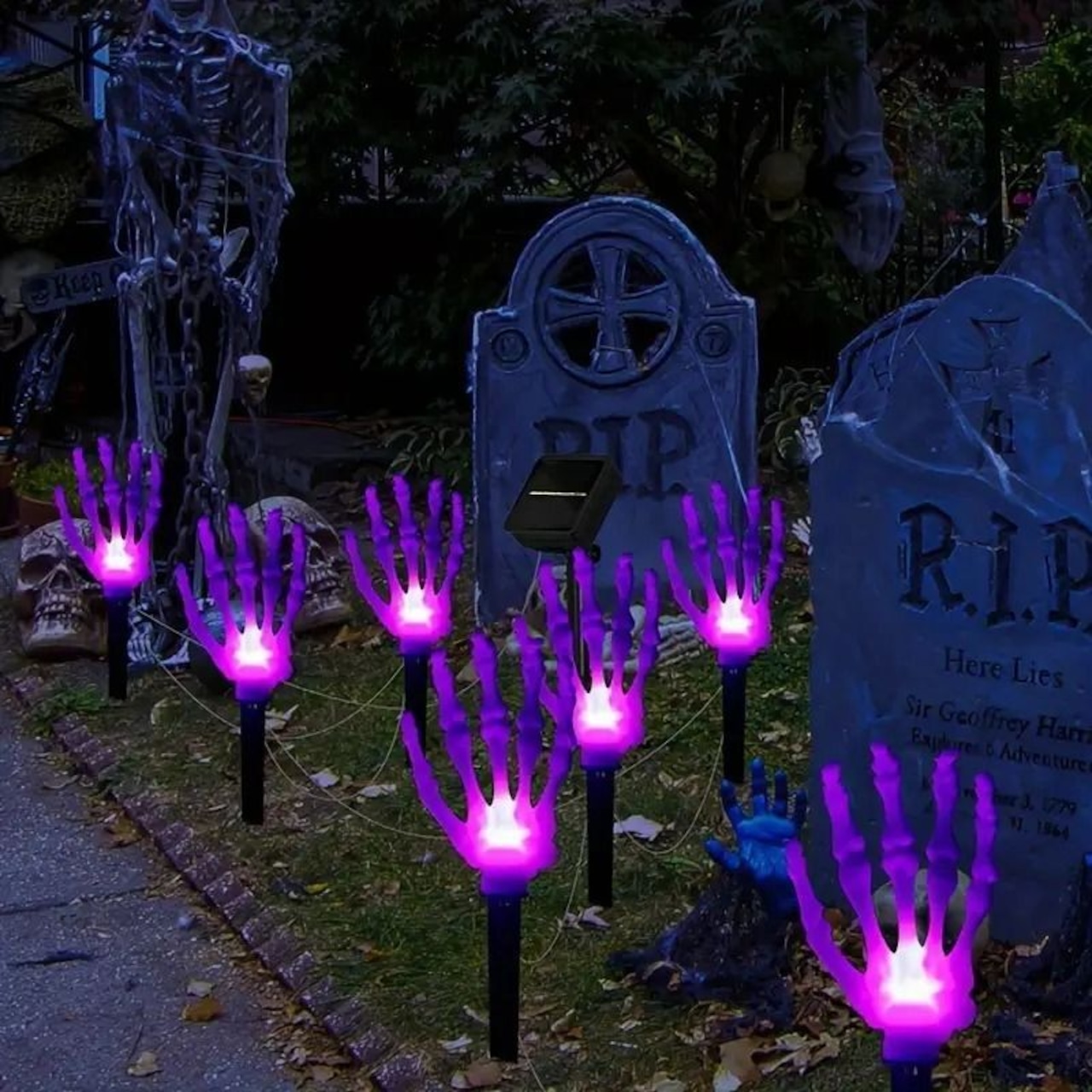 パンプキンカー デコレーション、明るいLEDライト付きハロウィン庭用大型インフレータブル、リモコン操作で屋外イベントやパーティー、男 ソーラーライトハロウィンパンプキン ガーデニング ステークランプ お祭り装飾 屋外装飾 ジャックオランタン 通路ライト 防水 屋外