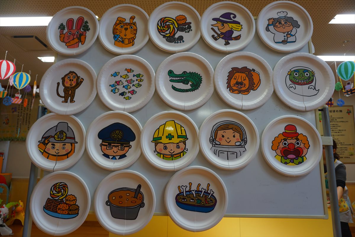 完成品 ペープサート とんとんとんどなたです ハロウィンバージョン 保育教材 出し物 誕生会 トリックオアトリート3Yahoo!フリマ 旧PayPayフリマ