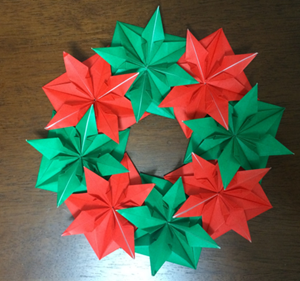 折り紙 でポインセチアのリースの作り方！クリスマス飾りに！折り紙の花